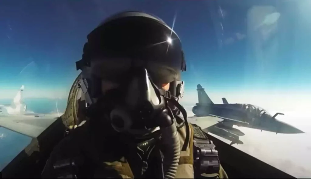 Το εντυπωσιακό βίντεο της Πολεμικής Αεροπορίας για όσους μπήκαν στη Σχολή Ικάρων – «Τόλμησε να κάνεις το βήμα»