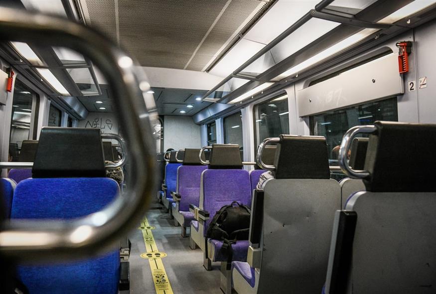 Μπάχαλο: Τρένο της Hellenic Train ακινητοποιήθηκε στην Κατερίνη – Στέλνουν λεωφορεία για τους 58 επιβάτες