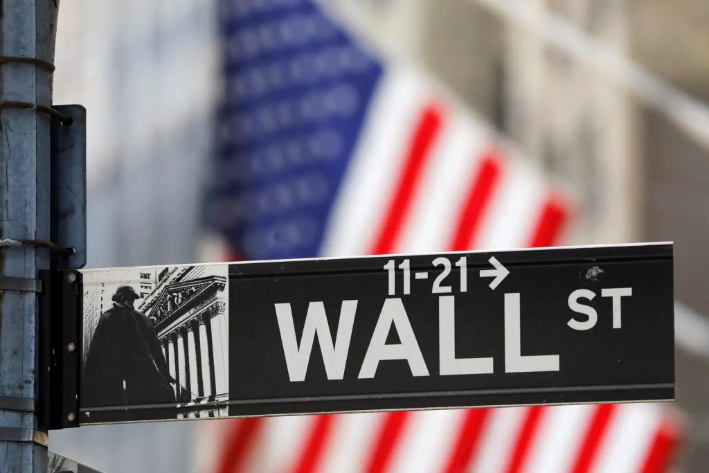 Μικρές απώλειες για τη Wall Street παρά την δημοσίευση των πρακτικών της Fed