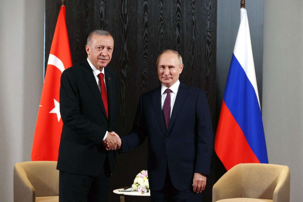 Τούρκος ΥΠΑΜ: «Ο Ρ.Τ.Ερντογάν θα πείσει τον Β.Πούτιν να επιστρέψει στη συμφωνία για τα σιτηρά»