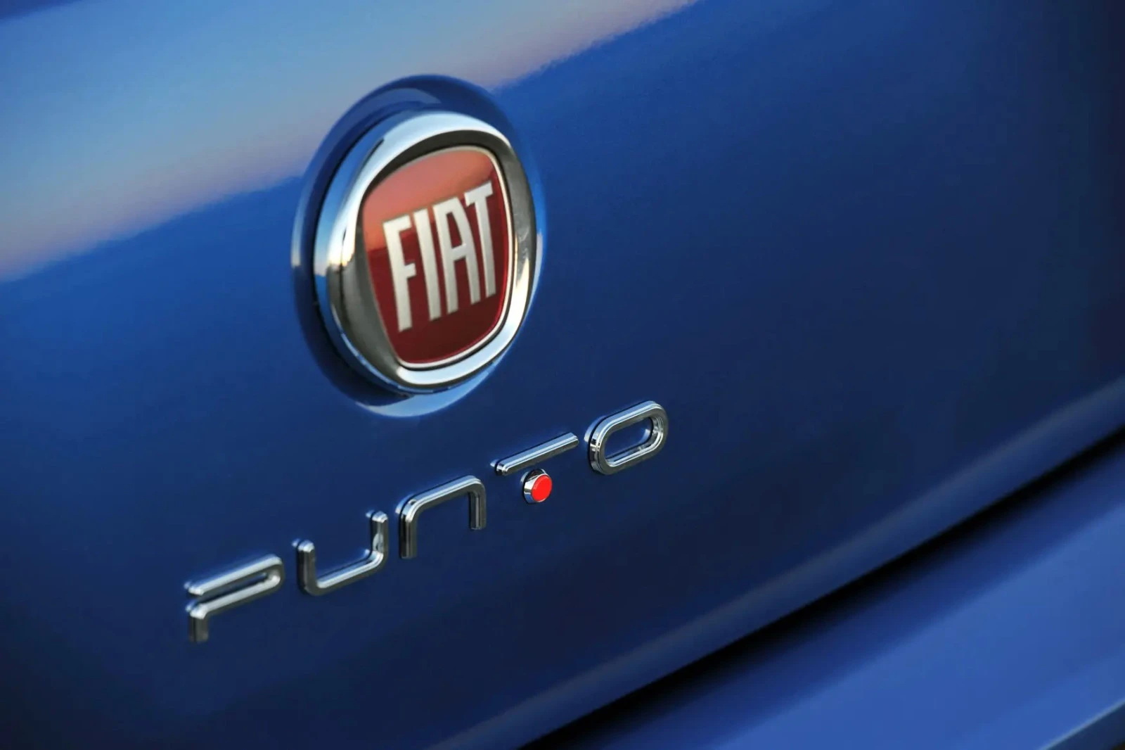 Αυτό είναι το FIAT Punto που έμεινε στο συρτάρι και δεν το είδαμε στους δρόμους!