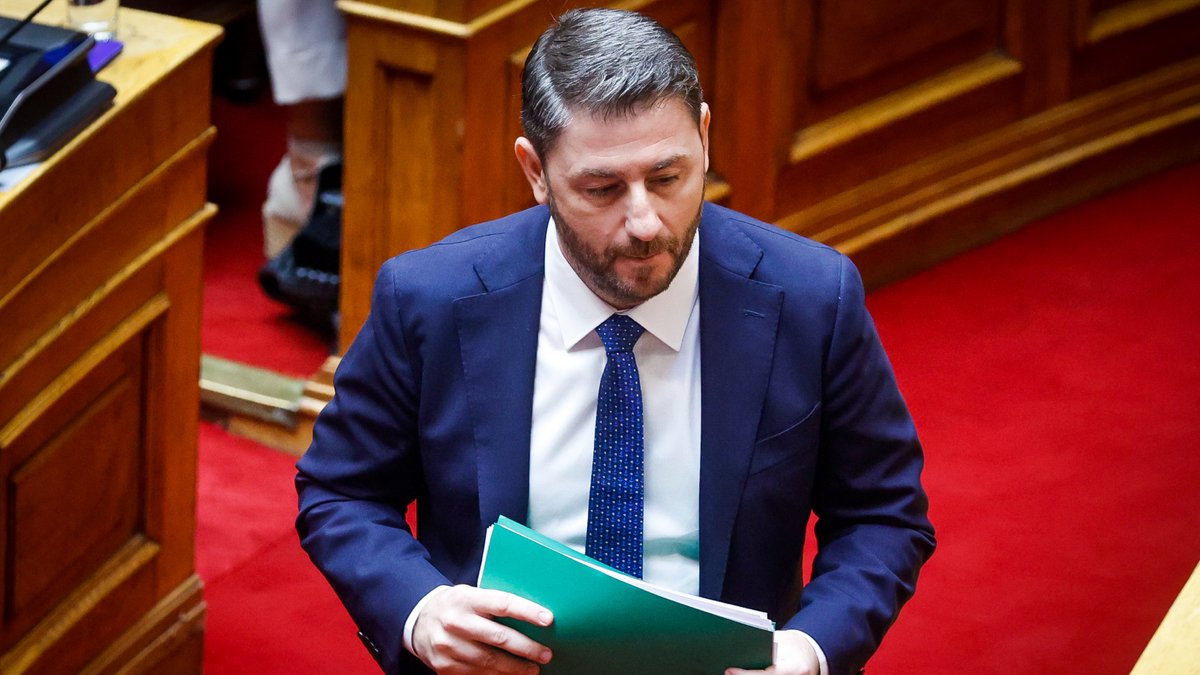 Ν.Ανδρουλάκης: «Αδιανόητο αρμόδια χείλη να διαβεβαιώνουν ότι όλα βαίνουν καλώς αλλά η Ρόδος να καίγεται 7 μέρες»