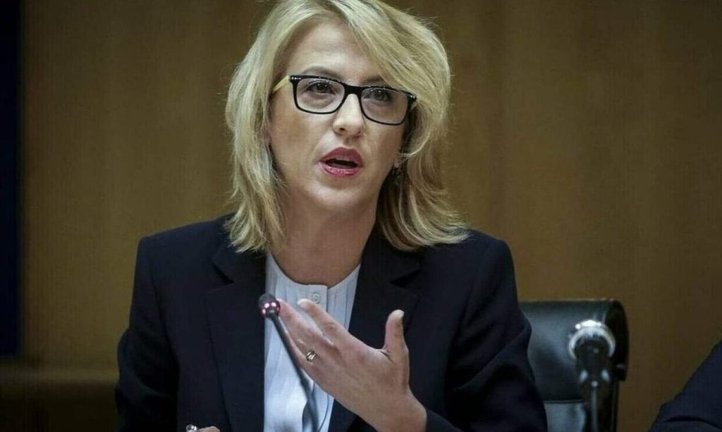 Ρ.Δούρου: «Ο ΣΥΡΙΖΑ βρίσκεται σε αχαρτογράφητα νερά – Παραμένει όμως το ισχυρότερο αριστερό κόμμα της Ευρώπης»