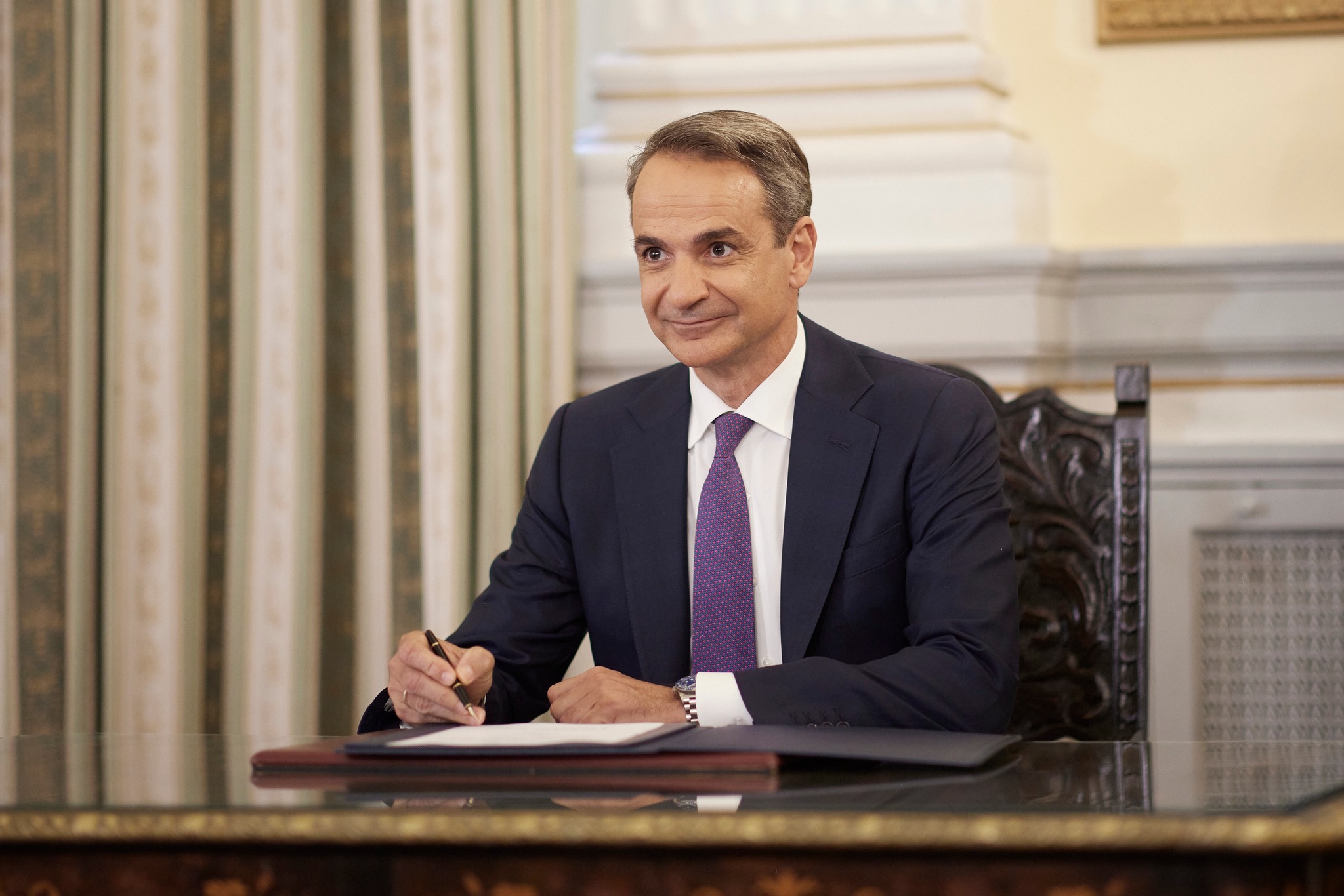 Κ.Μητσοτάκης: Oι 10 υποσχέσεις που μπορεί να κρατήσει και η μια… που θα «σπάσει» (βίντεο)