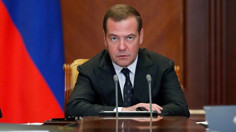 Ν.Μεντβέντεφ: «Αν οι ΗΠΑ και το ΝΑΤΟ έχουν σχεδιάσει έναν πυρηνικό πόλεμο τότε θα γίνει»