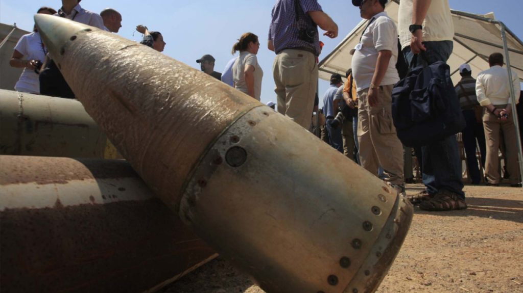 Αφιέρωμα του BBC για το πώς λειτουργούν οι βόμβες διασποράς που στέλνουν οι ΗΠΑ στην Ουκρανία (βίντεο)