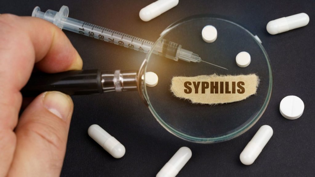 Συγγενής σύφιλη: Όλα όσα πρέπει να ξέρετε – Οι θανάσιμοι κίνδυνοι για τα βρέφη
