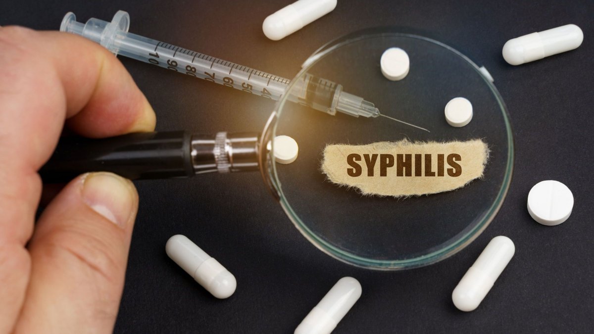 Συγγενής σύφιλη: Όλα όσα πρέπει να ξέρετε – Οι θανάσιμοι κίνδυνοι για τα βρέφη