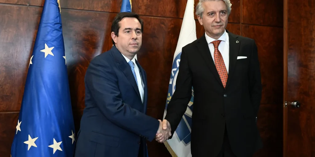Ν.Μηταράκης: Συναντήθηκε με τον Τούρκο πρέσβη στην Αθήνα -«Προσβλέπουμε στην καλή συνεργασία των δύο χωρών»