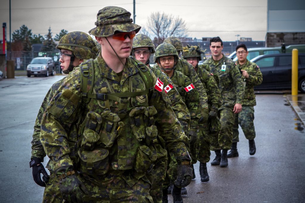 O Καναδάς υπερδιπλασιάζει τις στρατιωτικές δυνάμεις του στη Λετονία