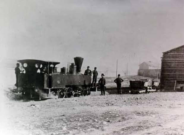 Αυτό το δρομολόγιο έκανε ο πρώτος αστικός σιδηρόδρομος της Αθήνας το 1869