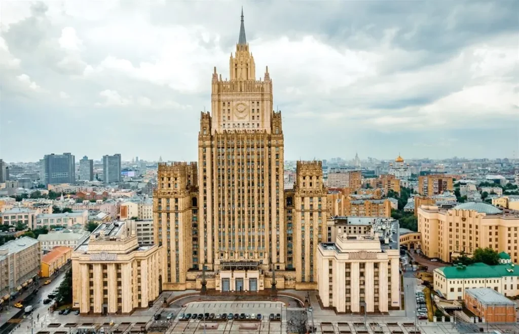 Ρωσικό ΥΠΕΞ: «Θα απαντήσουμε στο ΝΑΤΟ αφού αναλύσει τα αποτελέσματα της συνόδου του Βίλνιους»