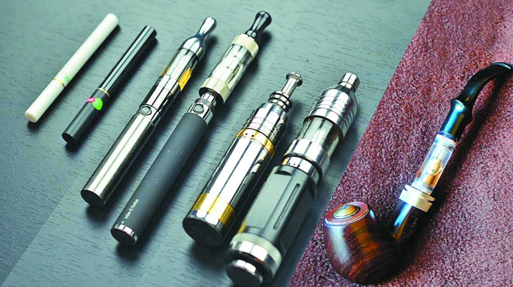 Εάν κάνετε ηλεκτρονικό τσιγάρο αυτό το βίντεο θα σας κάνει να το… σιχαθείτε!