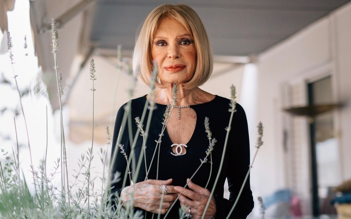 «Άστραψε και βρόντηξε» η Ρίκα Διαλυνά για την Κατερίνα Καινούργιου: «Ούτε να την ξαναδώ δεν θέλω»