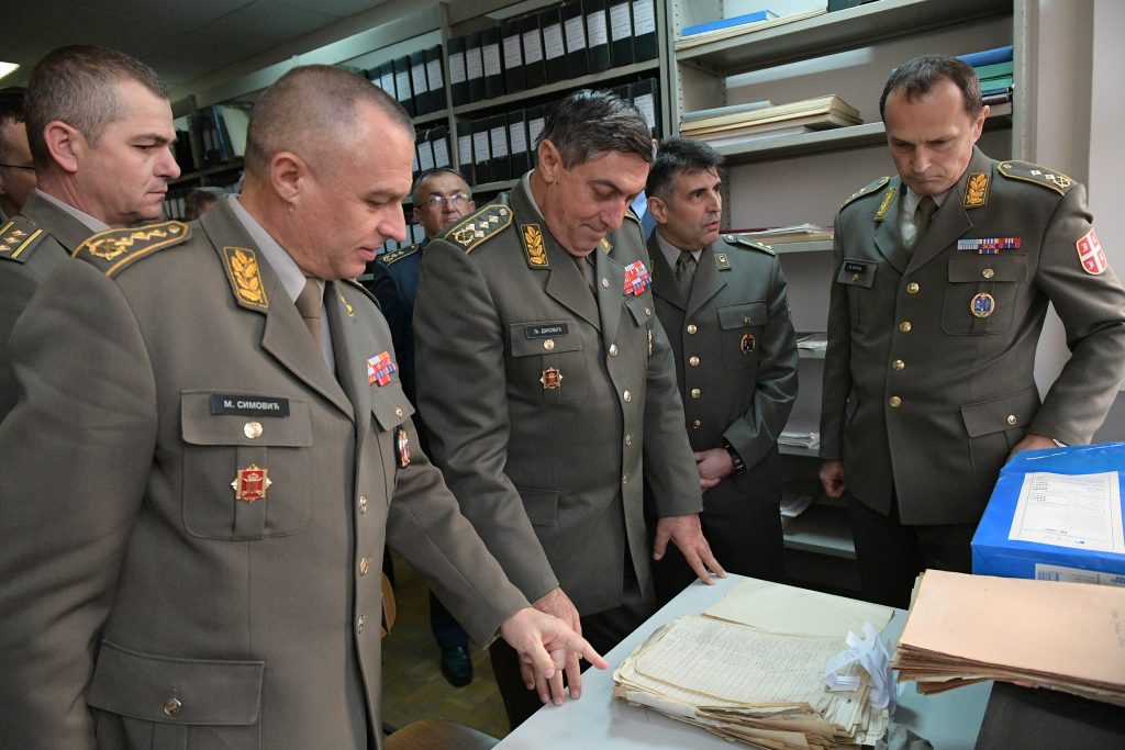 Σέρβος πρώην Α/ΓΕΕΘΑ: «Το ΝΑΤΟ προετοιμάζεται για άμεση σύγκρουση με την Ρωσία – Συγκεντρώνει 300.000 στρατιώτες»