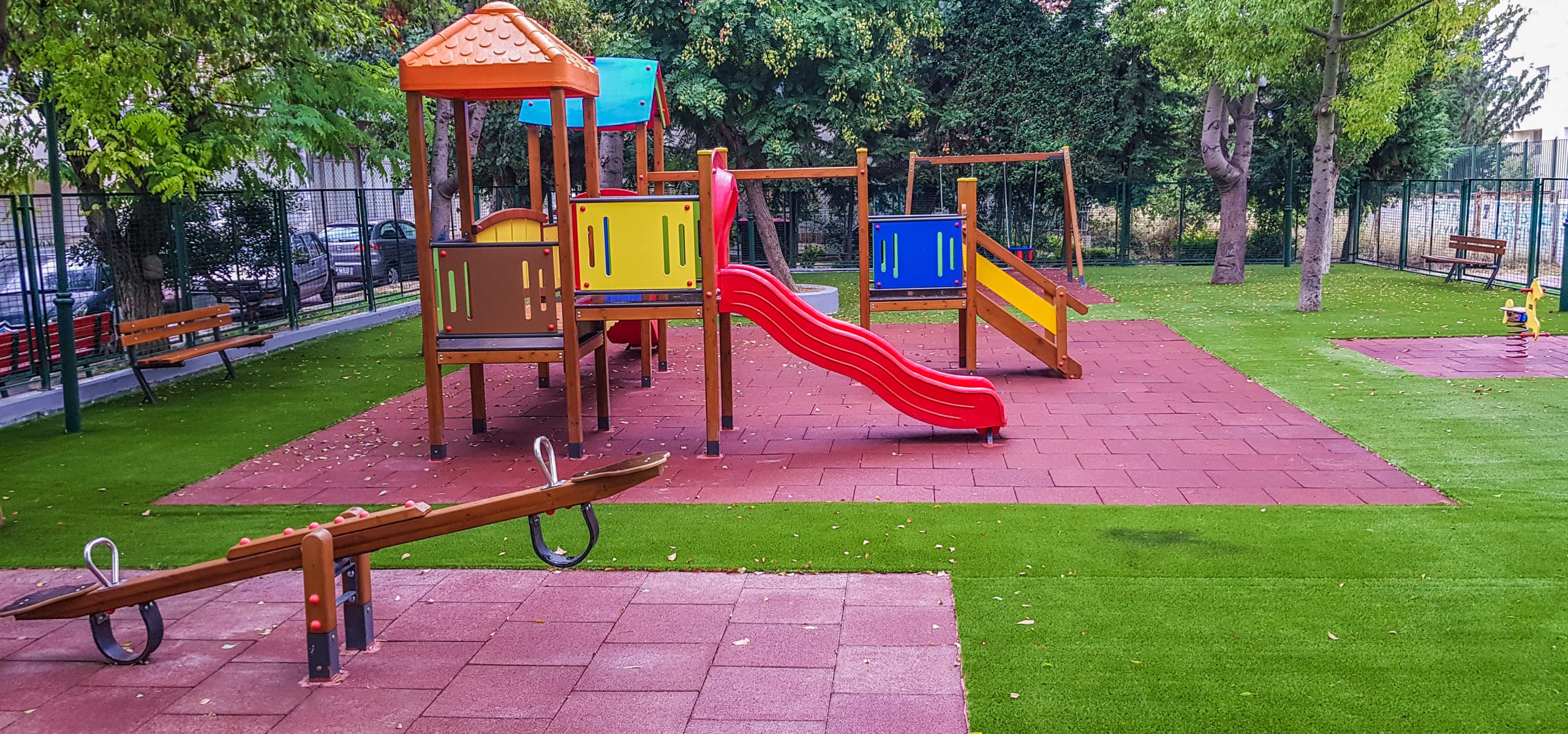 Αγία Βαρβάρα: 10χρονος έπαθε ηλεκτροπληξία την ώρα που έπαιζε σε παιδική χαρά – «Τον τίναξε το ρεύμα»