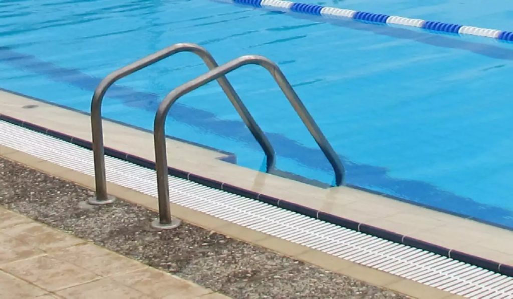 Θεσσαλονίκη: Άνδρας ανασύρθηκε νεκρός από πισίνα στον Λαγκαδά