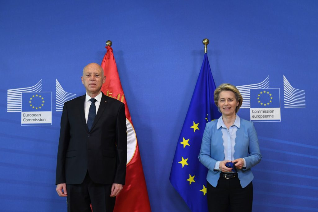ΕΕ και Τυνησία υπέγραψαν μνημόνιο για να περιορίσουν την παράνομη μετανάστευση