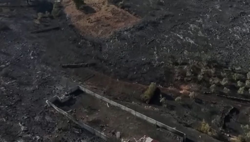 Βίντεο που προκαλεί θλίψη: Drone δείχνει την καταστροφή στον Κουβαρά – Μαύρο τοπίο