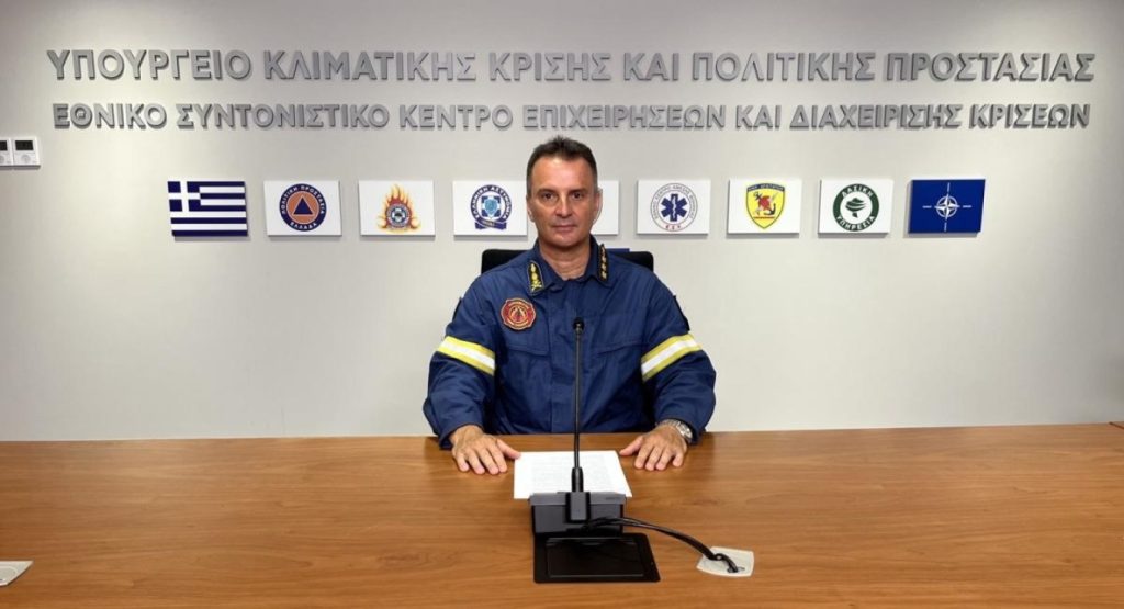 Πυροσβεστική: «Η φωτιά στα Δερβενοχώρια έχει μεγάλες διαστάσεις – Δεν έχει ελεγχθεί στο Λουτράκι»