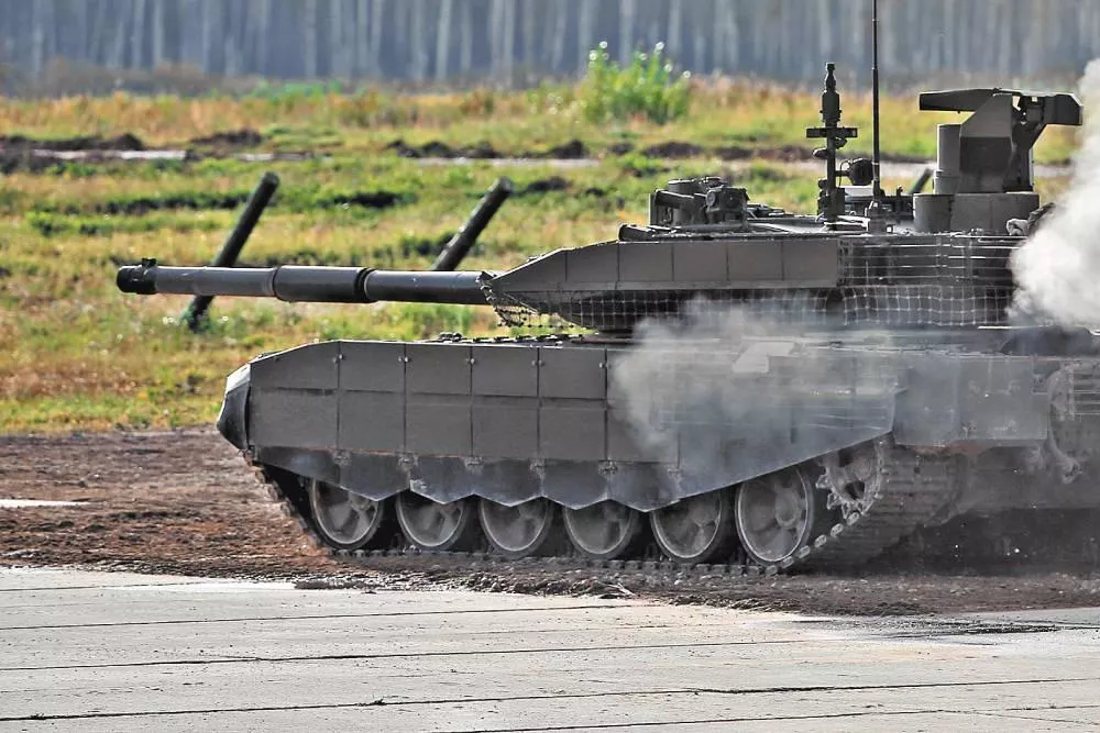 Η Uralvagonzavod παρέδωσε δεκάδες άρματα μάχης T-73B3M και T-90M στον ρωσικό στρατό (βίντεο)