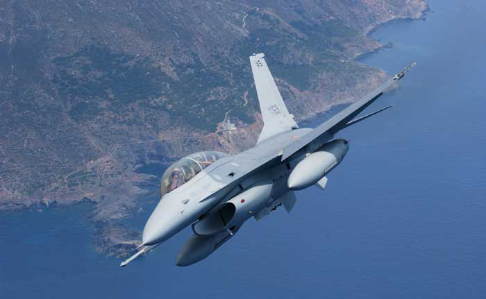 Ο Ιταλός ΥΠΑΜ «ξέκοψε» κάθε κουβέντα: «Δεν έχουμε F-16, δεν έχουμε καμία συμφωνία να εκπαιδεύσουμε Ουκρανούς πιλότους»