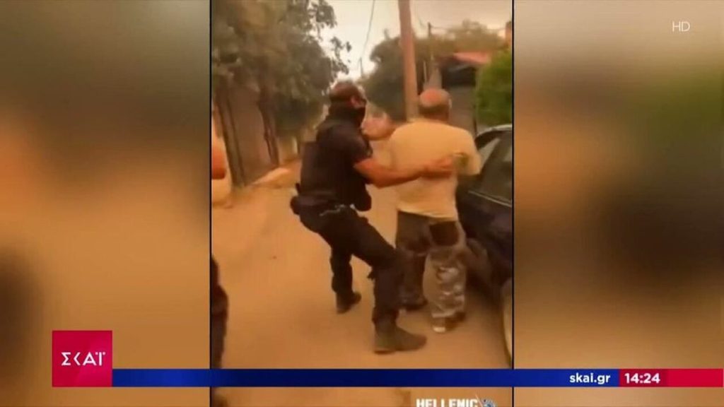 Στη μάχη με τις φλόγες ρίχνονται οι πυροσβέστες: Συνεχίζονται οι διασώσεις – «Μπράβο αγάπη μου» (βίντεο)