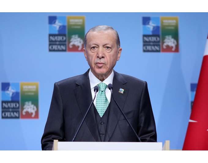 Ο Ρ.Τ.Ερντογάν εγκαινίασε το νέο κτήριο στο παράνομο αεροδρόμιο Ερτζάν – «Οι διεθνείς πτήσεις δεν απέχουν πολύ» (βίντεο)