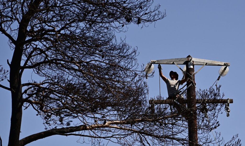 Καύσωνας και φωτιές: Με πάνω από το 52% η στήριξη από τους υδρογονάνθρακες για να αντέξει το δίκτυο ρεύματος