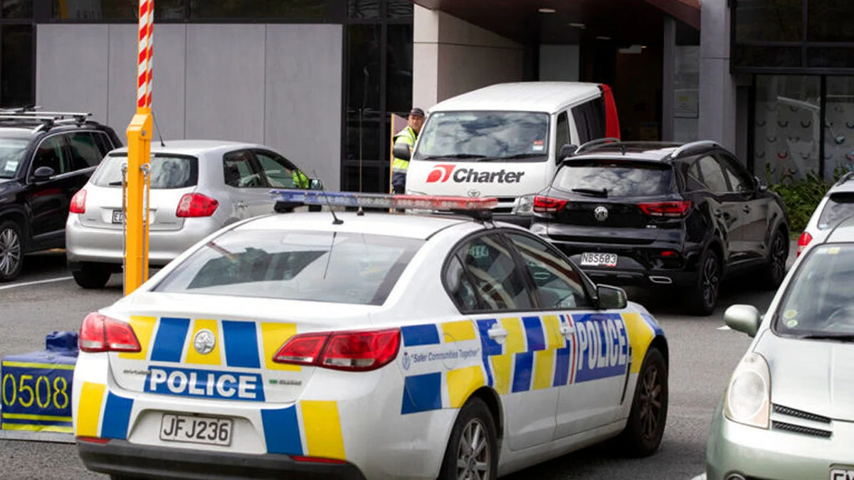 Νέα Ζηλανδία: Ένοπλος άνοιξε πυρ στην Όκλαντ – Τρεις άνθρωποι έχασαν τη ζωή τους