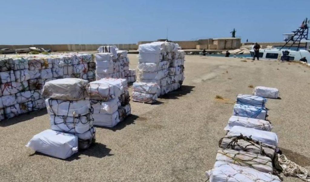 Ιταλία: Κατασχέθηκαν 5,3 τόνοι κοκαΐνης από πλοίο που πήγαινε Τουρκία