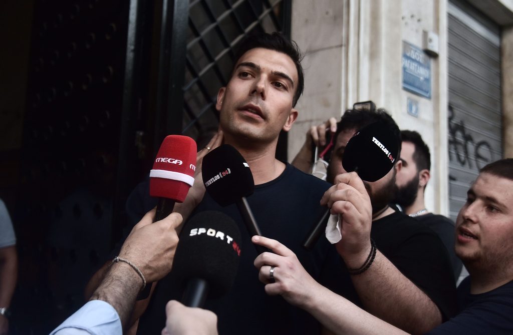 Μέσα στους δύο αρχηγούς του Παναθηναϊκού ο Κώστας Σλούκας