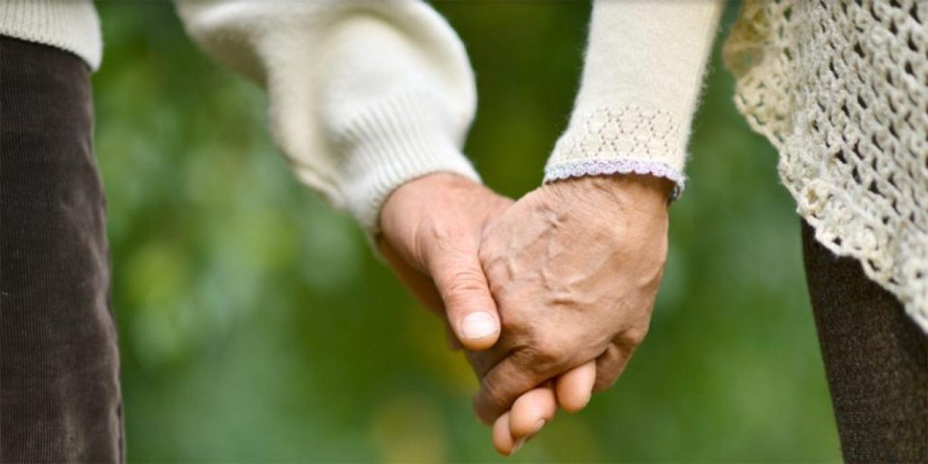Βόλος: Ηλικιωμένο ζευγάρι «έφυγε» από τη ζωή με διαφορά λίγων ωρών