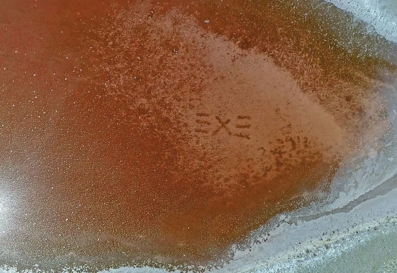 Αυτό είναι το μυστήριο νησί της Ελλάδας που έχει σχήμα σπαθιού και τα αρχικά «Ξι-Χι-Ξι»