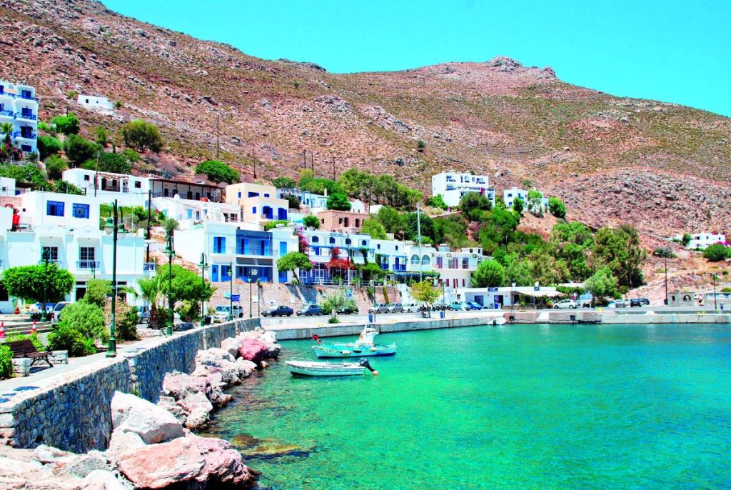 Τήλος: Το πράσινο νησί των Δωδεκανήσων που αξίζει να επισκεφθείτε