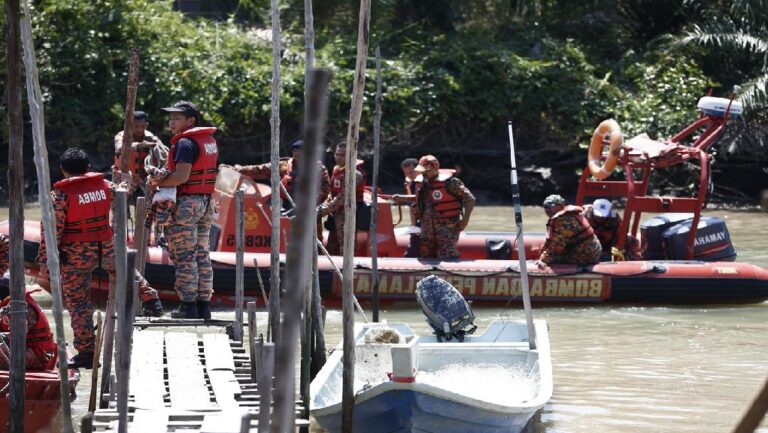 Ινδονησία: Ναυάγιο επιβατικού πλοίου στην Κελέβη – Τουλάχιστον 15 νεκροί