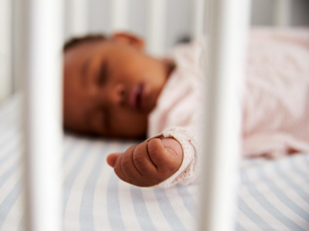 Παρίσι: «Μάνα» τεμάχισε το νεογέννητο μωρό της – Το έκρυψε στο σακίδιό της