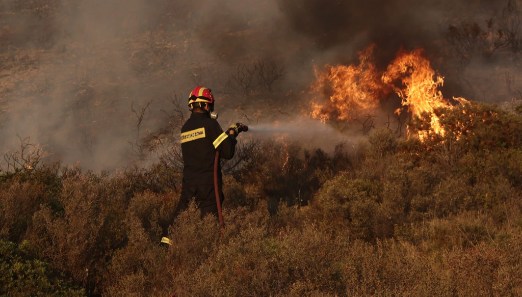 Ακραία επικινδυνότητα εκδήλωσης και εξάπλωσης δασικών πυρκαγιών – Ο σημερινός χάρτης της ΓΓΠΠ (φώτο)