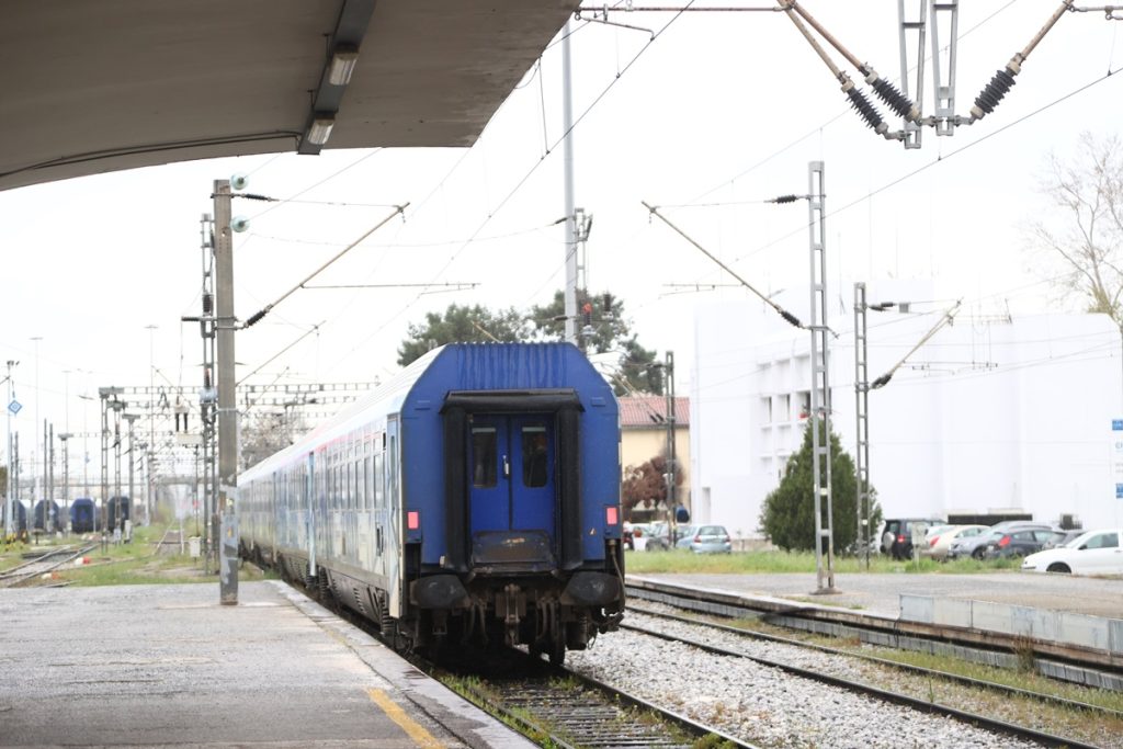 Αλλαγές σε δρομολόγια λόγω της φωτιάς στη Μαγνησία ανακοίνωσε η Hellenic Train
