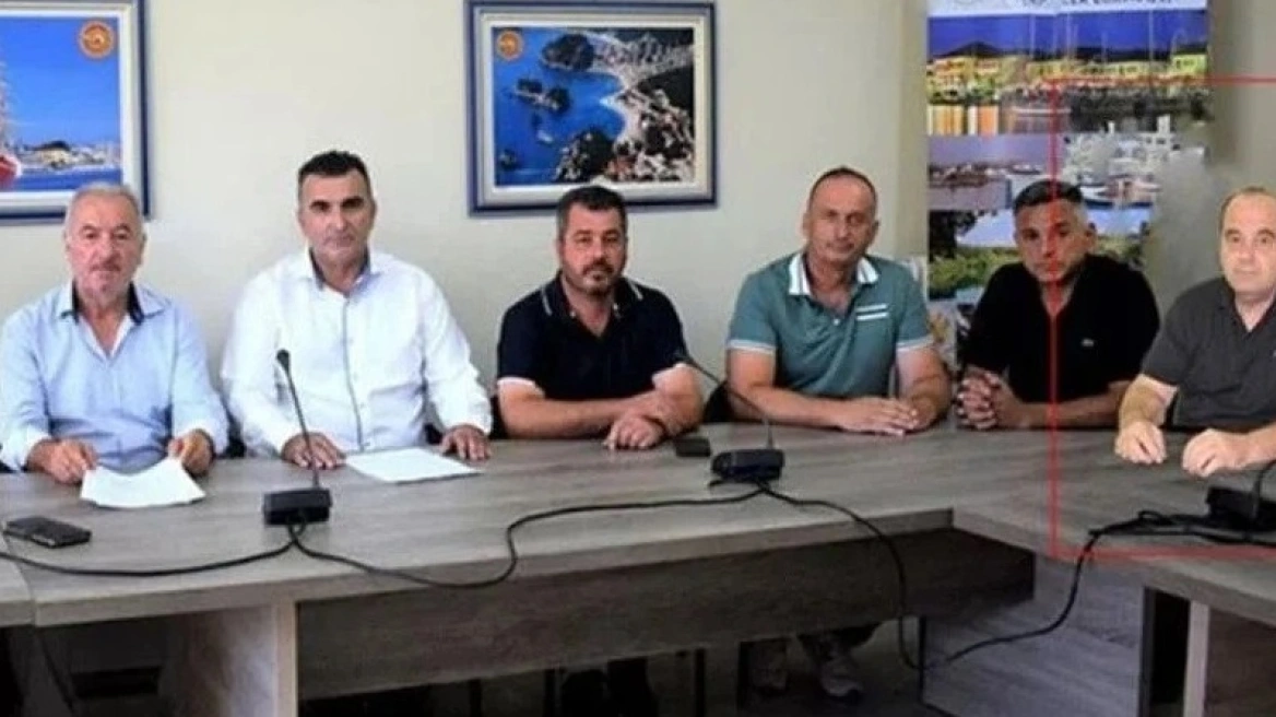 Τρελή «γκάφα» στην Πρέβεζα: Παράταξη ανακοίνωσε τους υποψηφίους αλλά κάποιον ξέχασε – Τον πρόσθεσαν με Photoshop