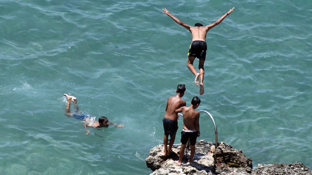 «Καυτός» και ο Αύγουστος: Έρχεται νέο κύμα καύσωνα – Πού θα φτάσει η θερμοκρασία