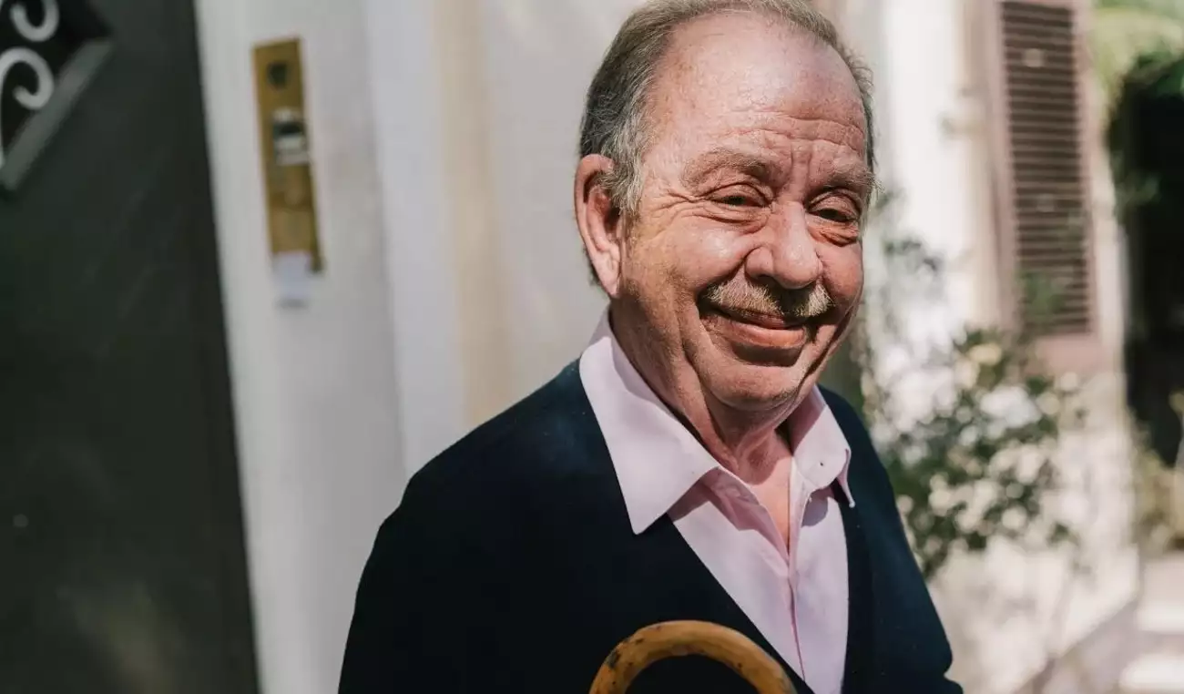 Βγήκε από το νοσοκομείο ο Ηλίας Μαμαλάκης – «Αισθάνομαι καλύτερα»