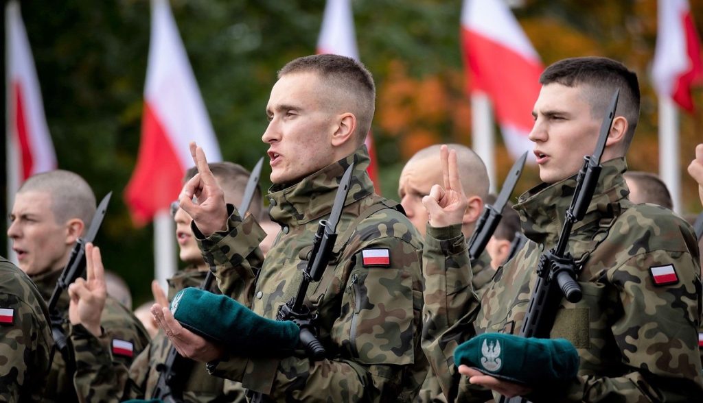Πολωνία: Στέλνει στρατό στα σύνορα μετά την παραβίαση του εθνικού εναερίου χώρου της
