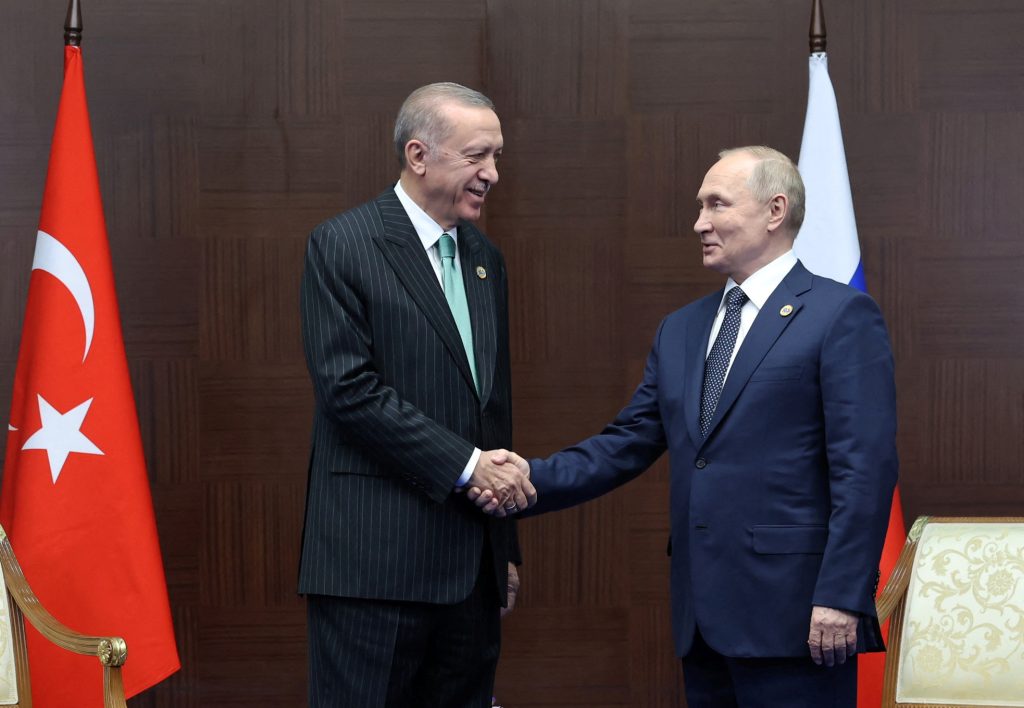 Επικοινωνία Ρ.Τ.Ερντογάν με Β.Πούτιν – «Θα συνεχίσω τις προσπάθειες για την αναβίωση της συμφωνίας για τα σιτηρά»