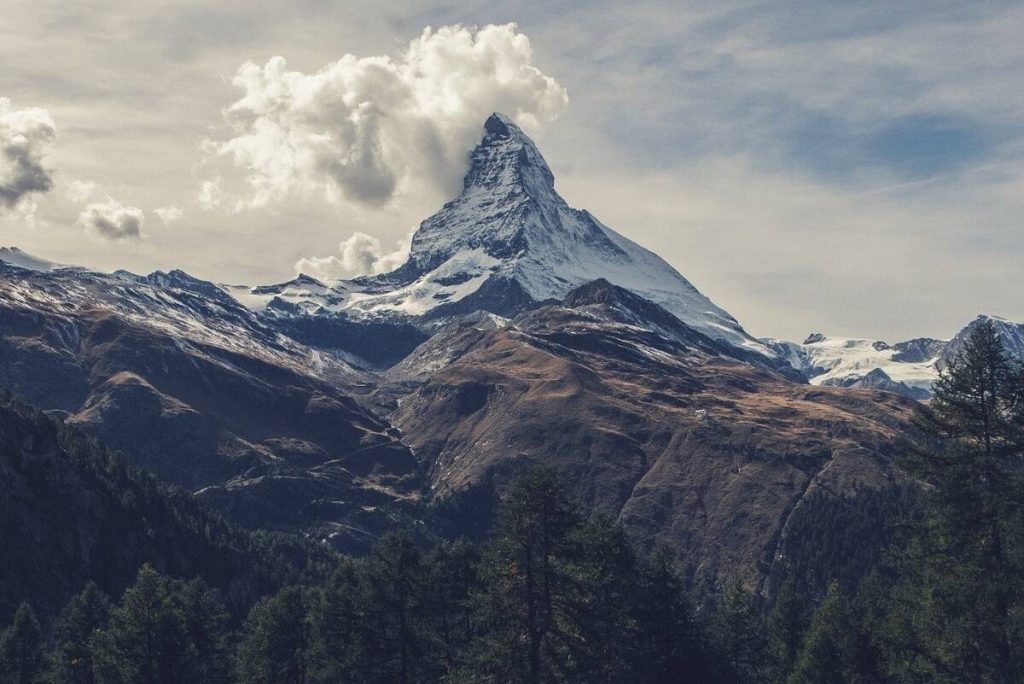 Ελβετία: Εξι ορειβάτες σκοτώθηκαν στις Aλπεις σε διάστημα τριών ημερών