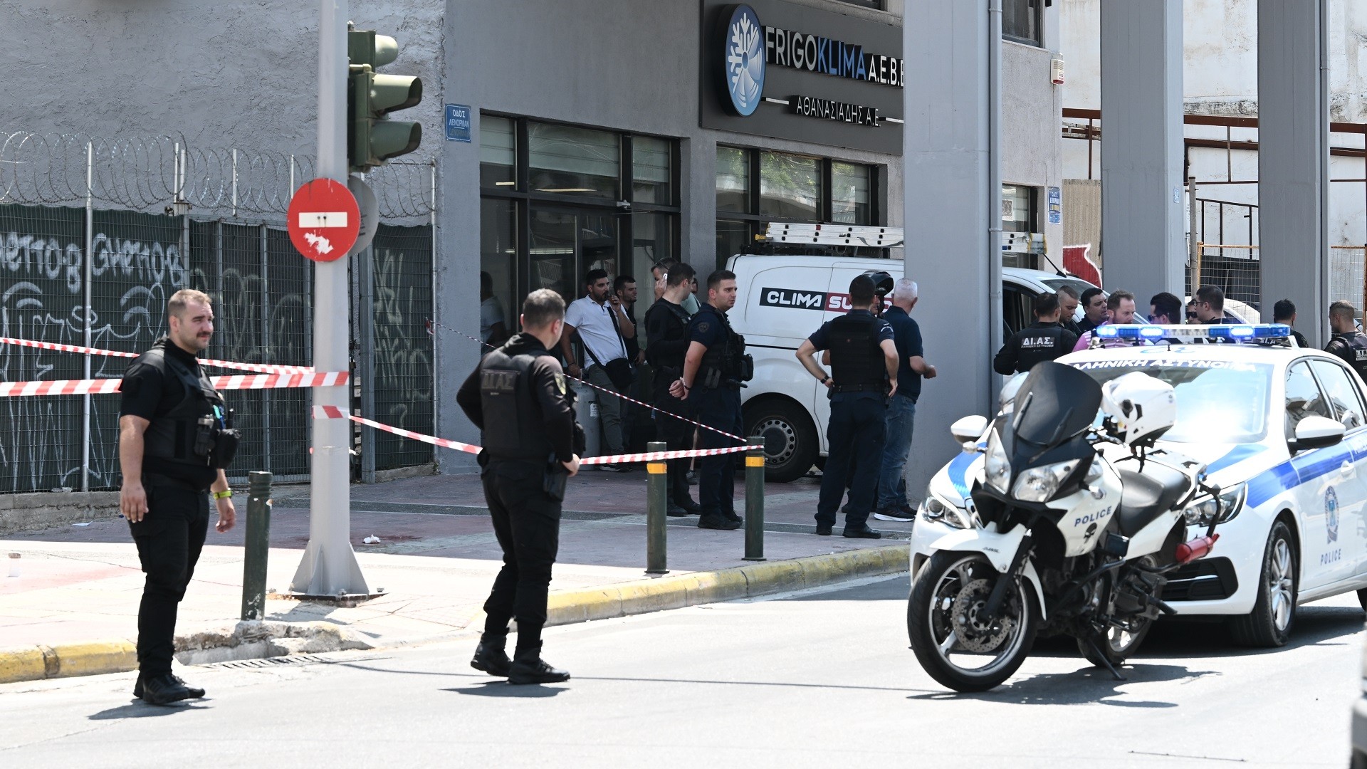 Κολωνός – Ληστεία σε τράπεζα: Γνώριμος των Αρχών ο 38χρονος Αλβανός – Πώς τον έπιασαν