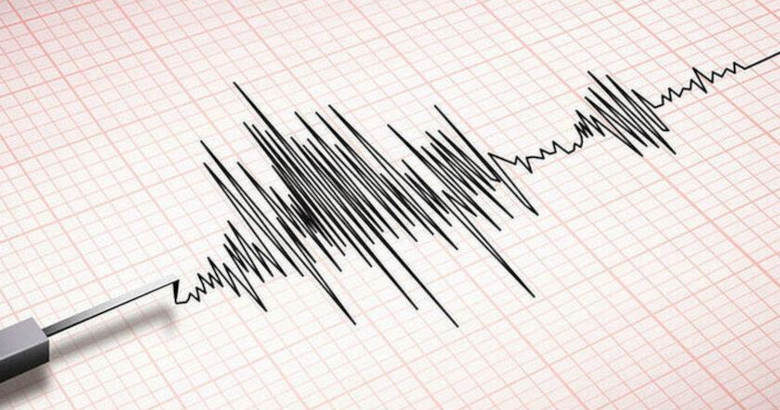 Σεισμός 3,4 Ρίχτερ «ξύπνησε» την Κυλλήνη (φώτο)