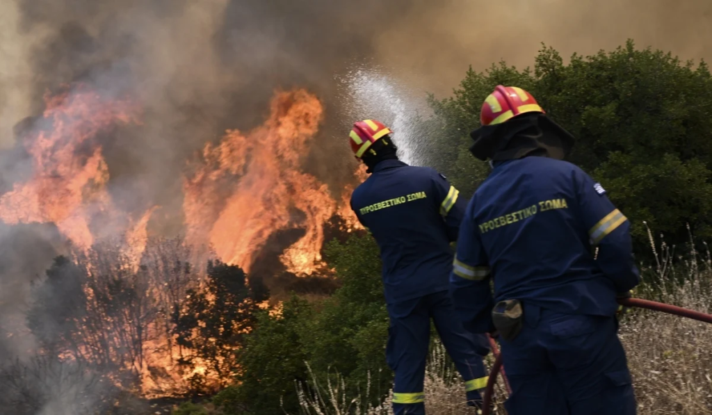 ΓΓΠΠ: Ο χάρτης πρόβλεψης πυρκαγιάς για αύριο Παρασκευή – Ποιες περιοχές κινδυνεύουν (βίντεο)