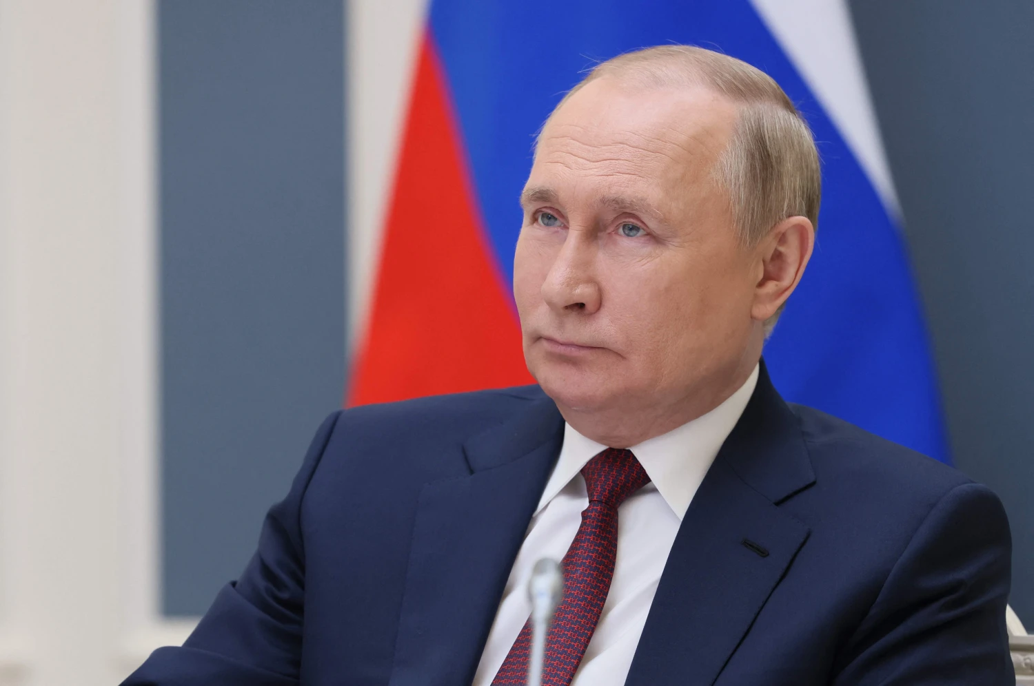 Β.Πούτιν: «Η αποδολαριοποίηση των οικονομικών δεσμών των BRICS είναι μη αναστρέψιμη διαδικασία»