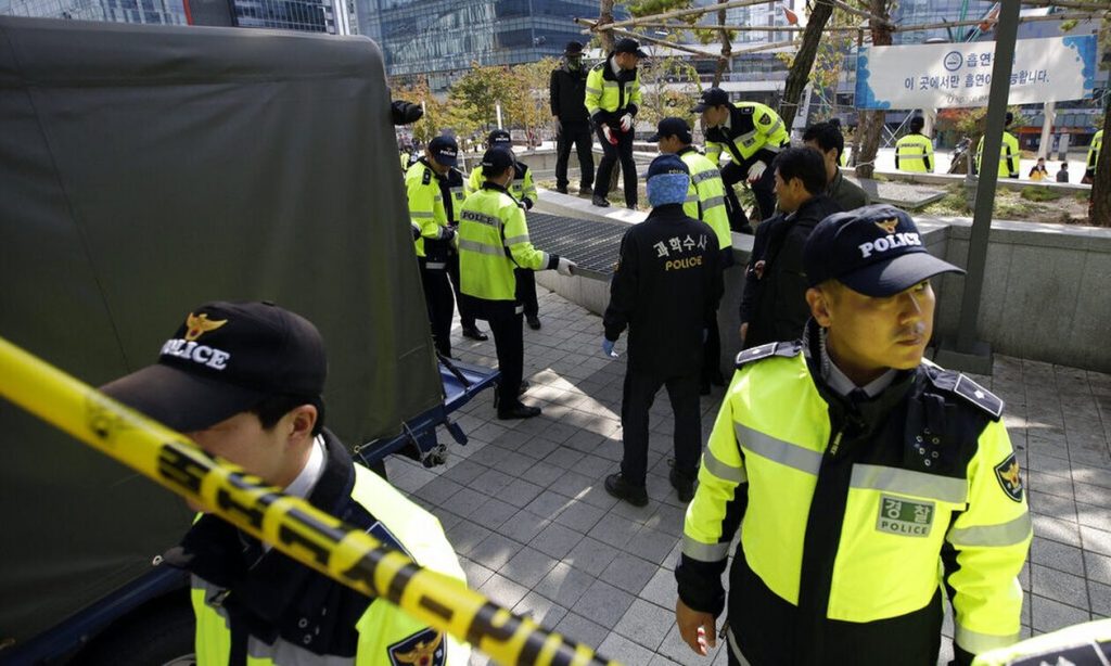 Ν.Κορέα: Επίθεση με μαχαίρι κοντά σε σταθμό μετρό – Τουλάχιστον 13 τραυματίες